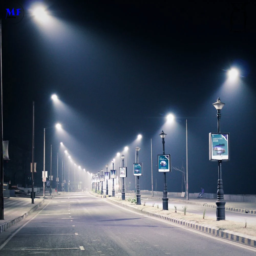 Luz de rua de inundação LED com suporte de controle inteligente 100W 0-10V Dim Die Casting Alumínio à prova d'água IP65 175lm/W 1