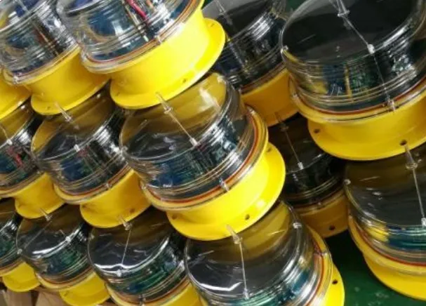 LED Solar Marine Lanterna Luz Fotocelula Die-Casting GPS IP68 80m/S Turbina eólica plataforma offshore de petróleo 4