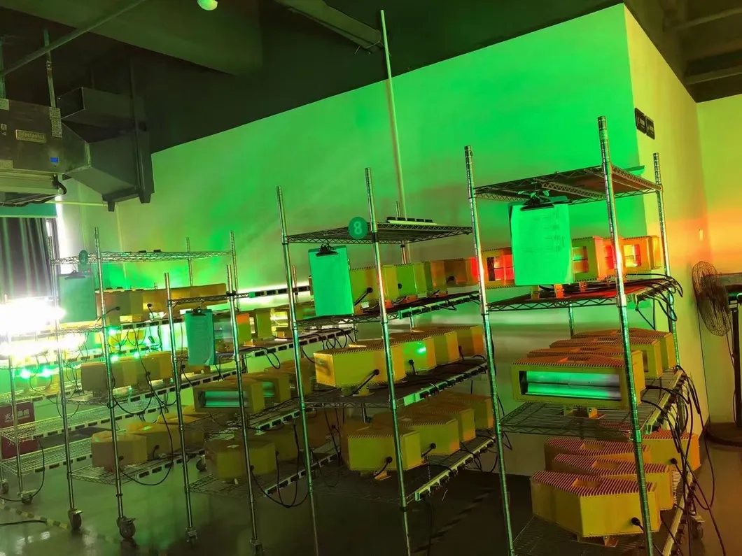 Luz de Obstrução de Aviação LED IP66 Impermeável Vermelho Branco Dupla Cabeça Construída em fotocélula Avião Obstáculo luz de aviso LED de baixa intensidade 2