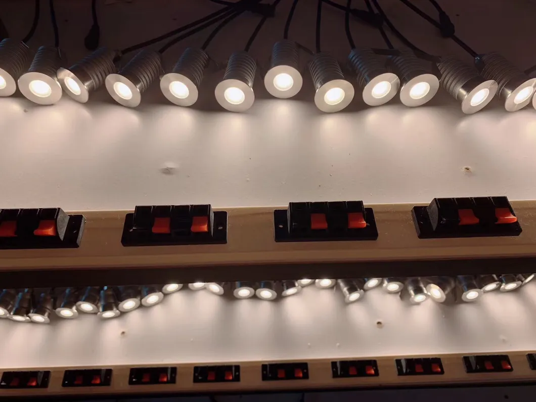 Luz de Degrau LED Caminho 12V 3W 24V IP65 Quadrados Subterrâneo Passarela Pedonal Jardins Caminho 1